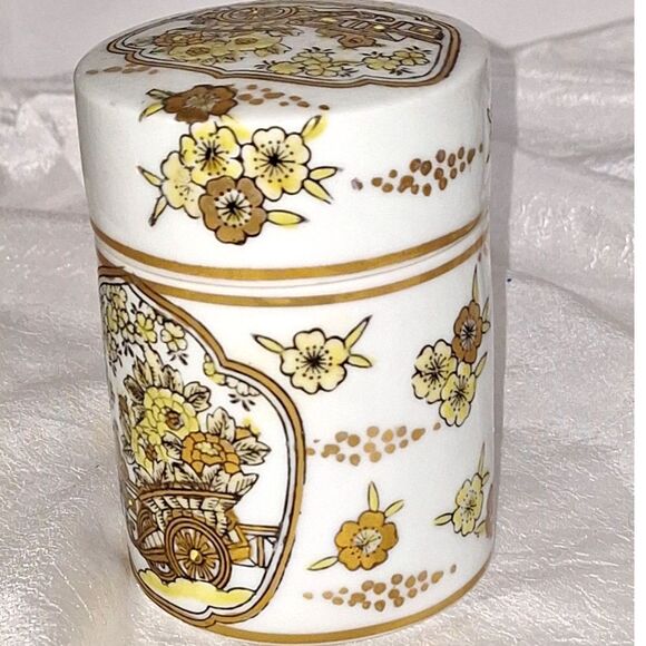 A Gold Imari Lidded Jar Vintage Hand Painted Trinket Box Japanese Porcelain - Picture 5 of 13